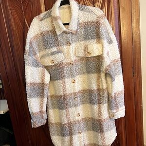 SHEIN Textured Knit Sweater in Cream and Gray